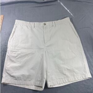 L. L. Bean Natural Fit Men's 100% Cotton Shorts size 37